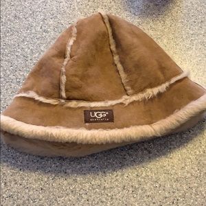 UGG Sherling Bucket Hat